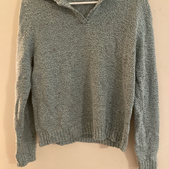 Carolyn Taylor Blue Knot sweater - Picture 4 of 4